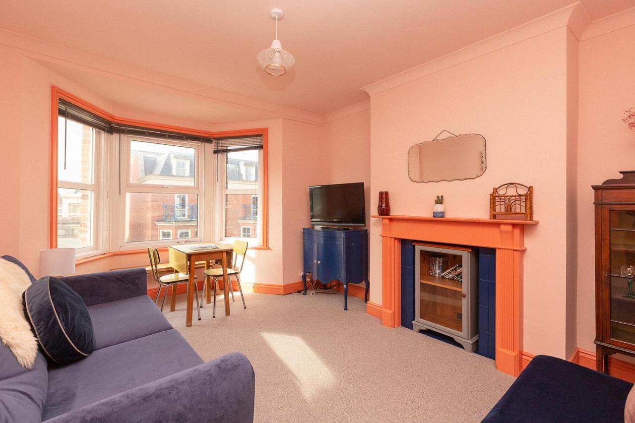 Funky Flat In Margate'S Westbrook Bay Apartment Екстериор снимка