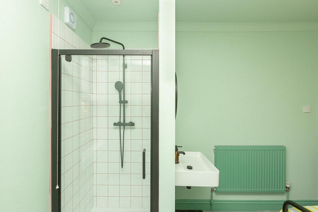 Funky Flat In Margate'S Westbrook Bay Apartment Екстериор снимка